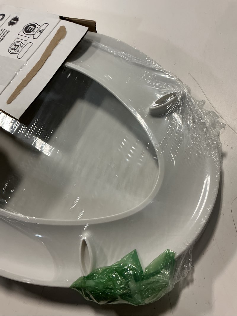 Condition photo showing Good Condition for kohler 4636-rl-0 cachet readylatch elongated toilet seat slow close, soft close toilet seat quiet lid, contoured grip-tight bumpers installation hardware, apartment essentials, white white elongated ready latch