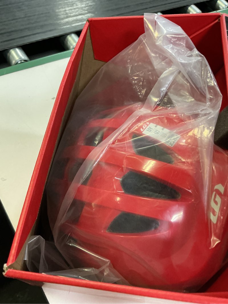 Condition photo showing New/Like New for garneau piccolo helmet