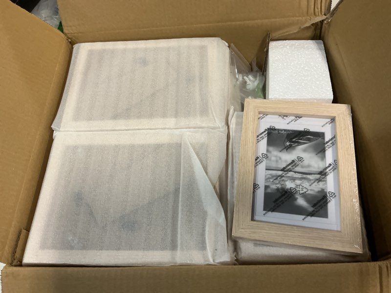 Condition photo showing Good Condition for egofine picture frame set 12 pack, picture frames collage wall decor with two 11x14, two 8x10, four 5x7, four 4x6 for wall and tabletop, made of solid wood, covered by plexiglass, natural wood natural wood 4x6+5x7+8x10+11x14