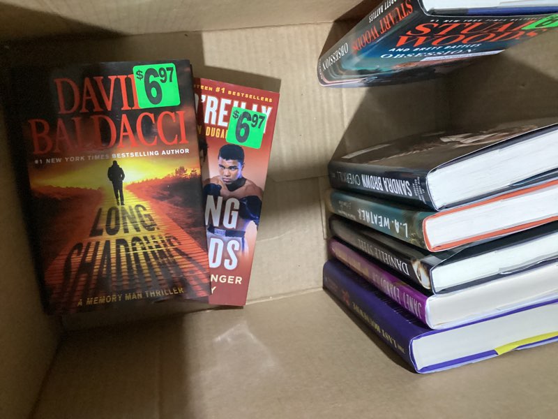 Condition photo showing Good Condition for assorted adult books