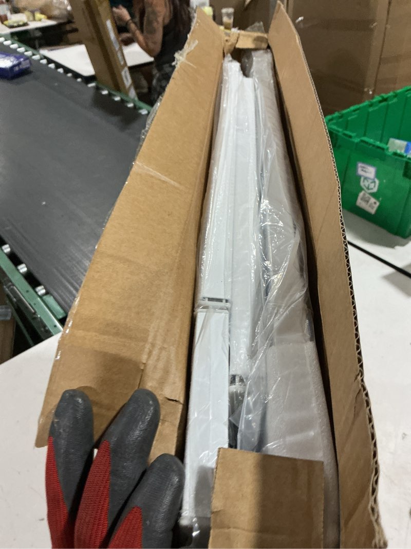 Condition photo showing Good Condition for dearbb triple lock baby gate for stairs doorways and house 31" to 86" extra wide pressure mounted easy walk through auto close safety pet gate white 67.32-76.77"