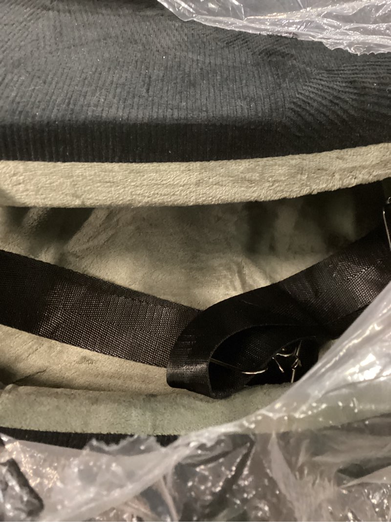 Condition photo showing Good Condition for elevated dog cat car safety seat (thickened version)