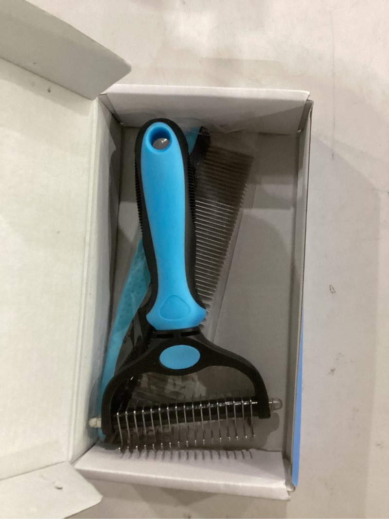 Condition photo showing Good Condition for docrok pet grooming combo - blue deshedding brush with metal comb for detangling and dematting long, matted fur on cats and dogs