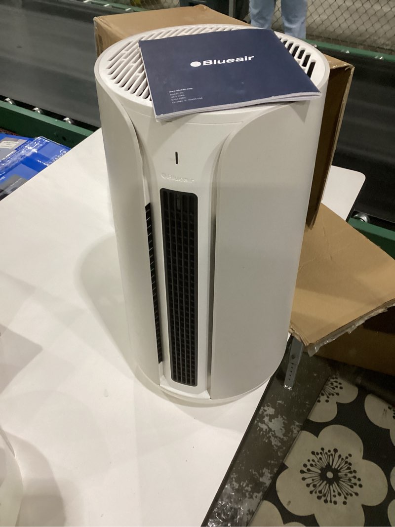 Condition photo showing Good Condition for BLUEAIR ComfortPure Most Powerful 3-in-1 Air Purifier: Cooling, Heating, Purifying –HEPASilent Cleaner for Home, Pets, Allergies, Dust, Smoke, Odor – Covers 840 sqft in 60 Minutes – All season comfort 3in1 Fan+ Heater+ Purifier- Small