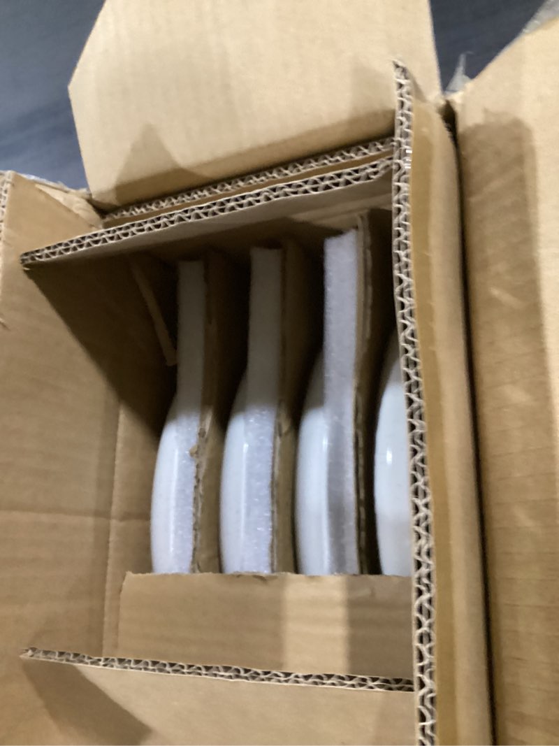 Condition photo showing New/Like New for Famiware Milkyway Plates and Bowls Set, 12 Pieces Dinnerware Sets, Dishes Set for 4, White White Set(12pcs)