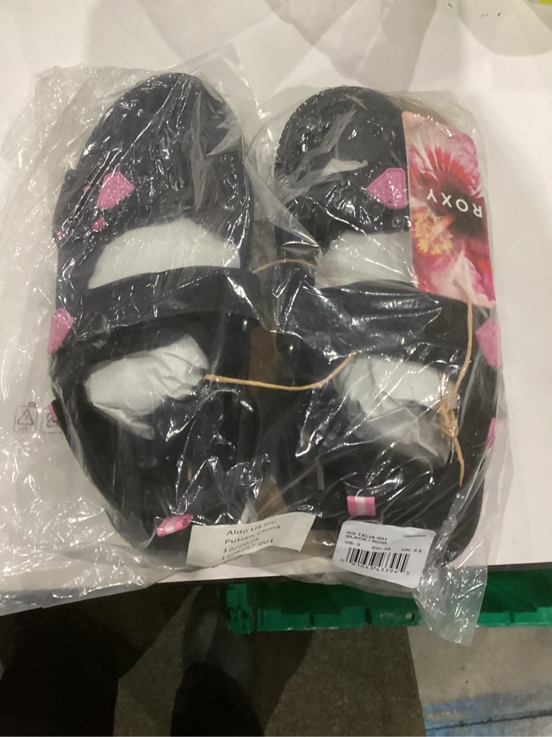 Condition photo showing New/Like New for Roxy Girl's Rg Talia Flat Sandal 3 Little Kid Black