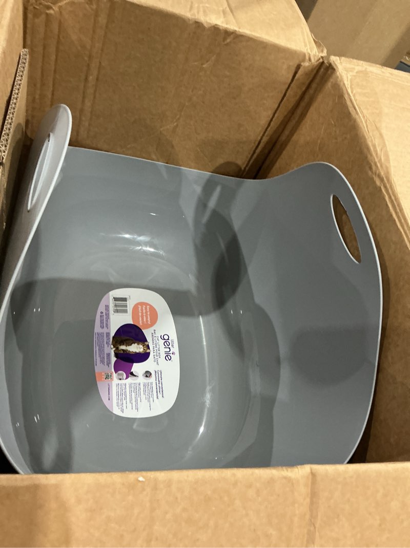 Condition photo showing Good Condition for litter genie cat high sided litter box with handles  silver