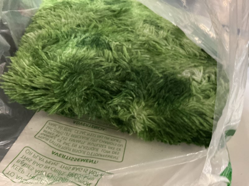 Condition photo showing Good Condition for dweike fluffy dark green rugs for bedroom living room, 3x5 feet soft plush shaggy tie-dyed forest moss green girls boys kids rug, non-slip and machine washable carpet for dorm nursery decor 3 ft x 5 ft dark-green