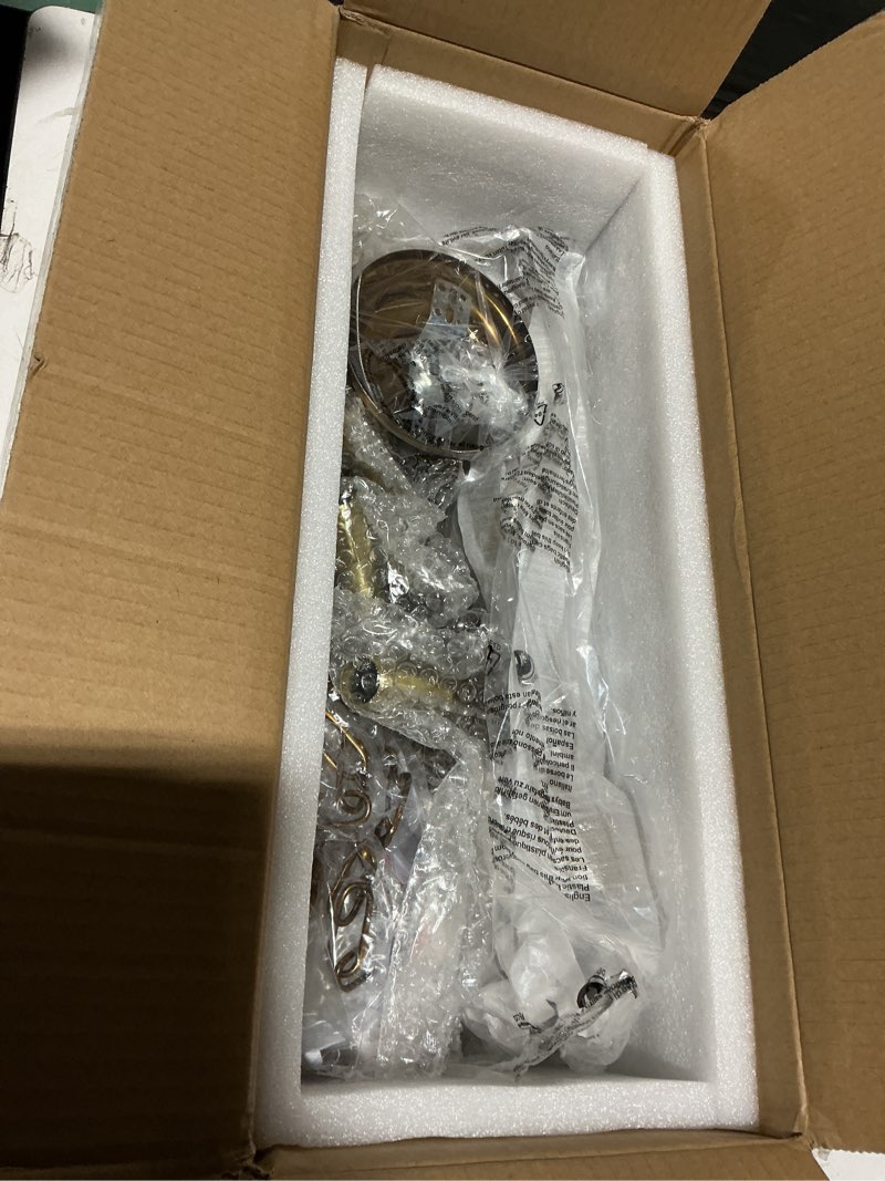 Condition photo showing New/Like New for 8 light classic traditional candle-style crystal chandeliers for dining room living room bedroom entryway antique gold finish 8-lights