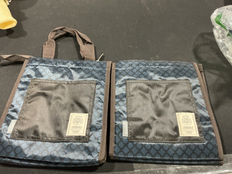 Condition photo showing Good Condition for J World Lola Lunch Tote Bag Insulated Lunch-Box for Women & Teen Girls, Classic Paisley One Size Classic Paisley