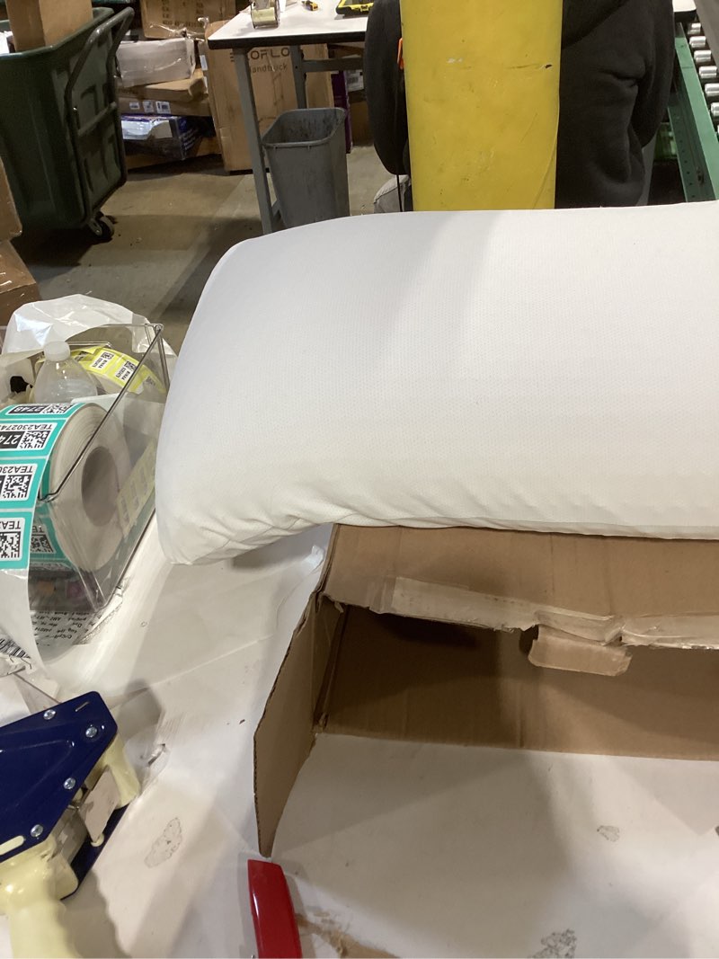 Condition photo showing Good Condition for Purple Harmony Pillow – Talalay Latex Foam Cooling Pillow for Combo or Side Sleepers, 360º Hex GelFlex Grid for No-Pressure Support and Luxurious Weightless Feel - Standard, Medium Feel, Med Height