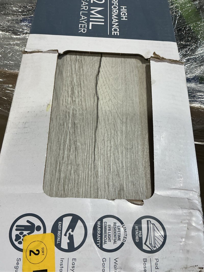 Condition photo showing New/Like New for procore plus charleston oak 7-in x 47.75-in waterproof interlocking luxury vinyl plank flooring (23.21-sq ft)