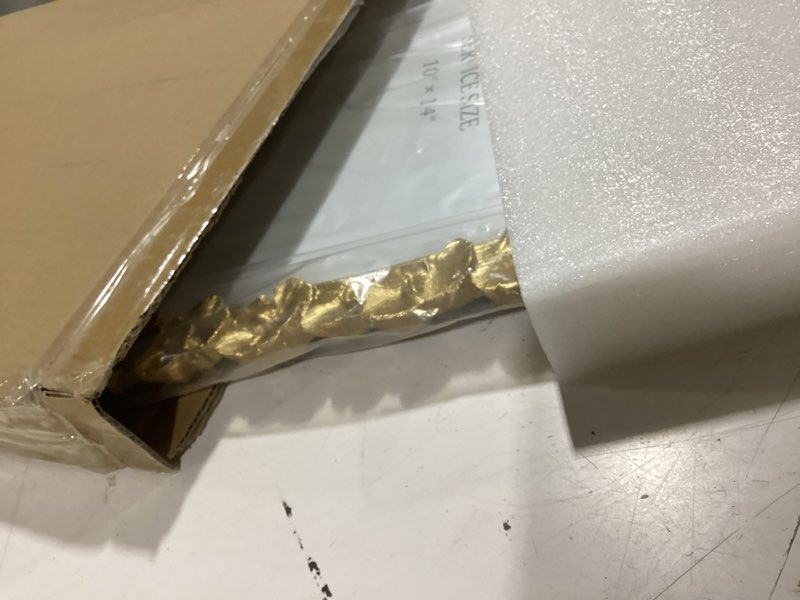 Condition photo showing Good Condition for cuspin 11x14 picture frame vintage gold frames, ornate leaf textured hand-crafted resin with glass front, gold picture frames for tabletop display, retro design home decor ginkgo leaf gold 11x14 inches