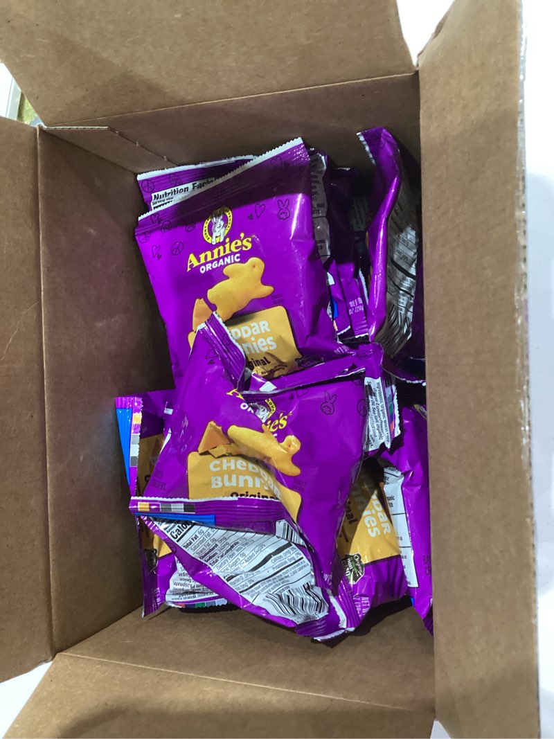 Condition photo showing New/Like New for Annie's Organic Snack Pack, Cheddar Bunnies Crackers and Birthday Cake Bunny Grahams, 36 Ct, 36 oz 36 Ounce (Pack of 1)