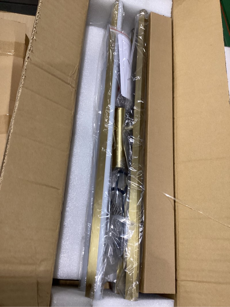 Condition photo showing New/Like New for Y'INSP Gold Sputnik Chandeliers Modern LED Linear Chandelier Light 4 Light Pendant Light for Dining Room Foyer Kitchen Island Bedroom Living Room Gold Sputnik Light Fixture 4-Lights Gold 27.55inch