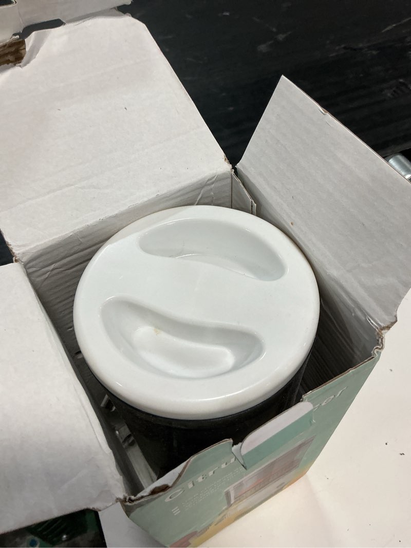 Condition photo showing As Is for sunhaixia rechargeable electric juicer - citrus juicer with type-c rechargeable for orange, lemon and grapefruit juicing. (white-45watts)