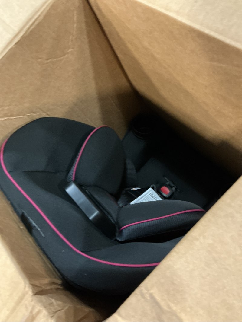 Condition photo showing Good Condition for cosco kids easy elite slim all-in-one convertible car seat, framboise