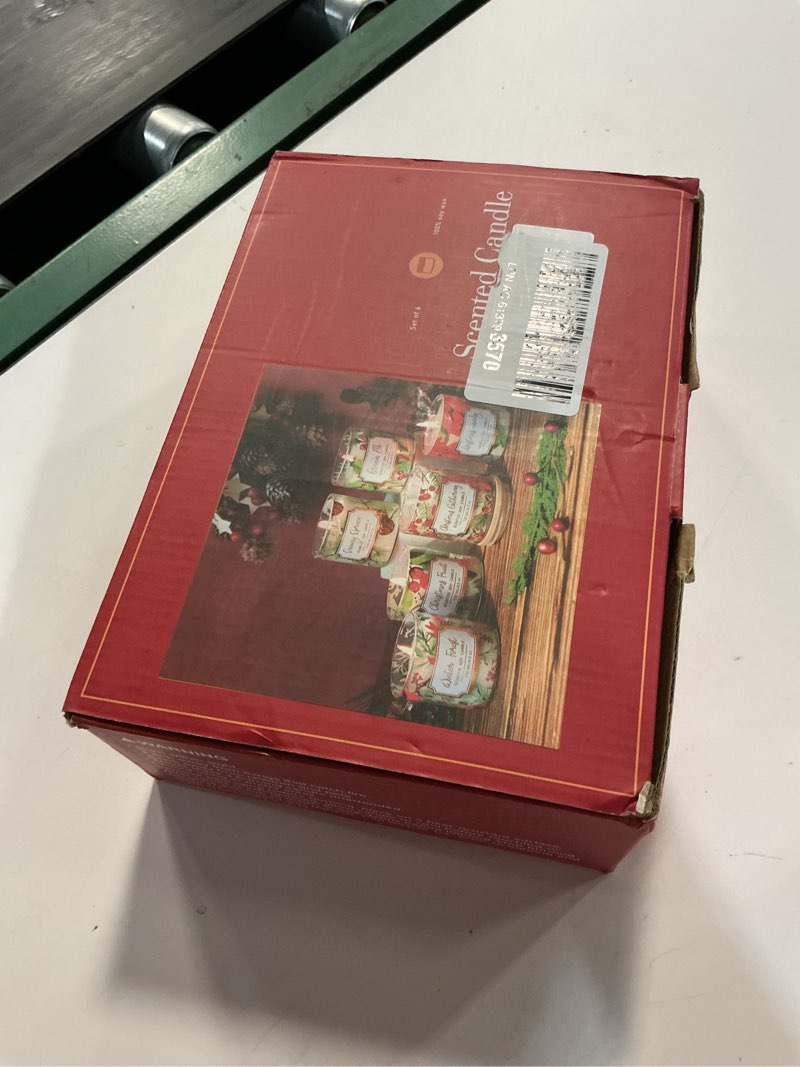 Condition photo showing New/Like New for 6 Pack Christmas Scented Candles with Lid Soy Wax Strong Fragrance Different Scent Clean Burn Long Time Aromatherapy Glass Jar Candles for Home Scented Xmas Theme Decorations Gift Set Christmas Theme