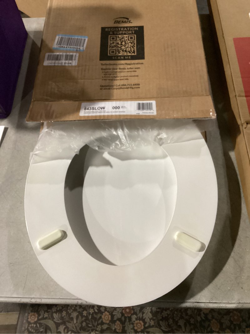 Condition photo showing Good Condition for Mayfair Linden Slow Close Toilet Seat, Non Slip Heavy Duty Wood, Easy Install, Round, White Round Traditional Hinge