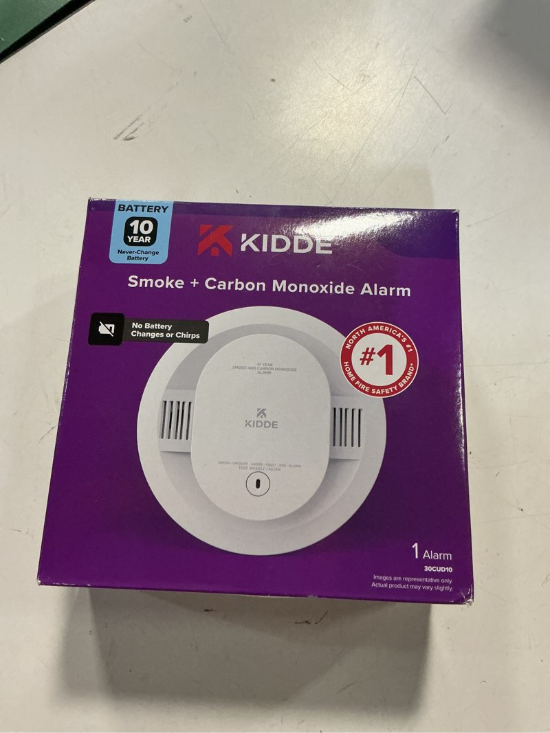 Condition photo showing New/Like New for kidde 10-year battery smoke & carbon monoxide detector with led warning lights