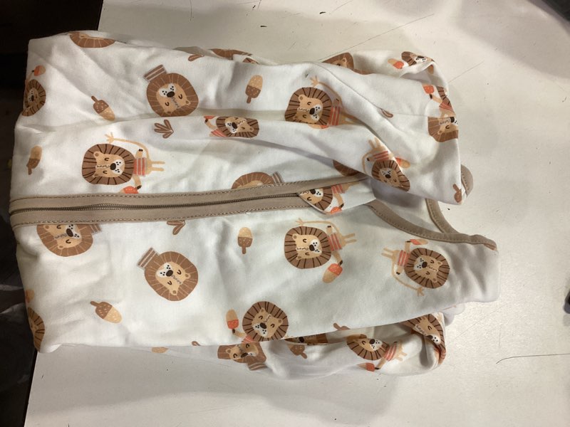 Condition photo showing Good Condition for Miracle Baby Sleep Sack with Feet - 0.5 TOG 100% Breathable Cotton Wearable Blanket, Sleeveless Design Sleeping Bag for Baby Lion 6-12 Months(S)