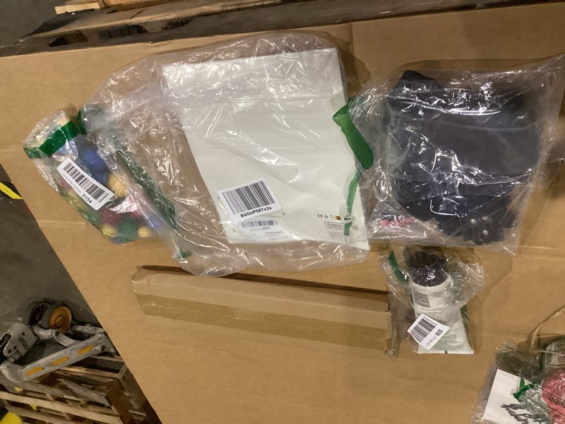 Condition photo showing As Is for Mystery bundle