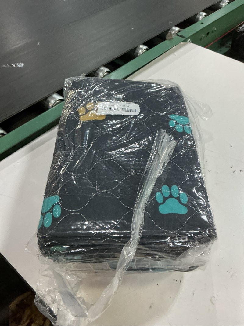 Condition photo showing Good Condition for aitmexcn washable puppy dog pee pad, 4pcs 100% waterproof whelping training mat for puppy/senior dog, fast drying reusable puppy pads for indoor, outdoor and car travel- 32x36'' colour paws 32*36''-4pcs