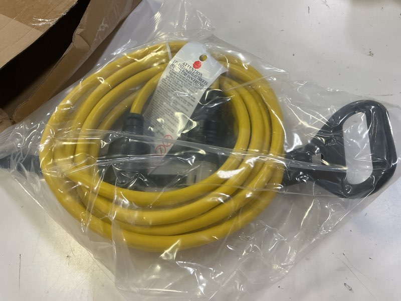 Condition photo showing New/Like New for 25ft l6-20 generator extension cord compatible with nema l6-20p male plug to l6-20r female receptacle 3 prong 20 amp locking power cord, stw 12 awg/3c,250 volt 5000 watts, etl listed 25 ft