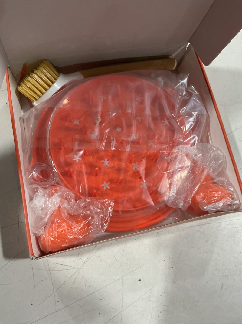 Condition photo showing Good Condition for hanley chicken shredder tool twist large 10 inch | bpa-free chicken breast shredder for meal prep, bbq & tacos | anti-slip base, ergonomic handle, visible lid, brush | dishwasher safe (orange)