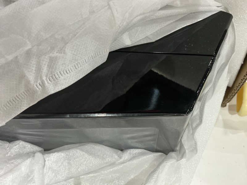 Condition photo showing Good Condition for watch winder box for 2 automatic watches with quiet motor(black) | handcrafted piano-finish wooden rotating watch box with 2 storage cases for men's & women's watches,type-c or battery powered