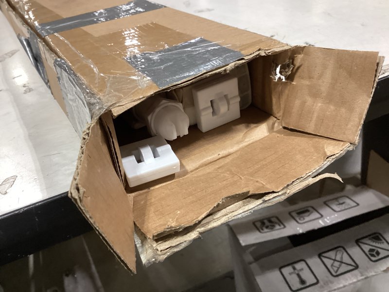 Condition photo showing Good Condition for similar productdez furnishings cordless 1\" light filtering cellular shade, 43\"w x 72\"h, cream cream 43\"w x 72\"h