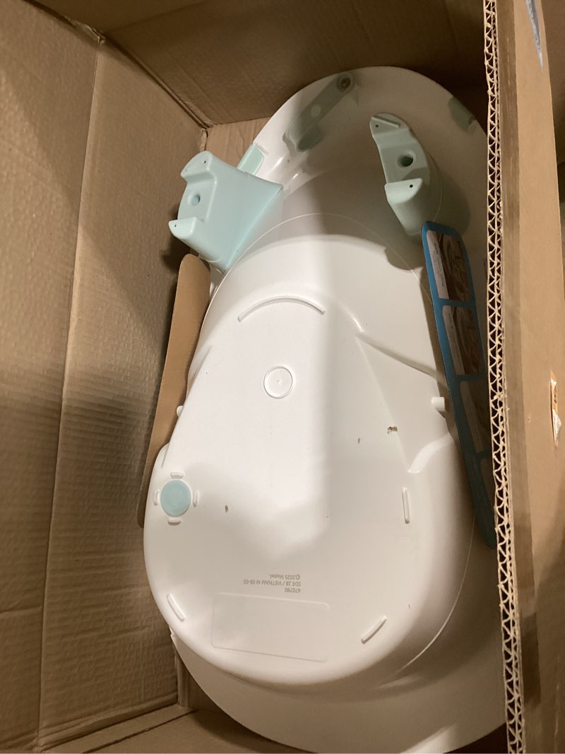 Condition photo showing Good Condition for Fisher-Price™ Baby to Toddler Bath 4-in-1 Sling 'N Seat Tub with Removable Infant Support and 2 Toys, Pacific Pebble