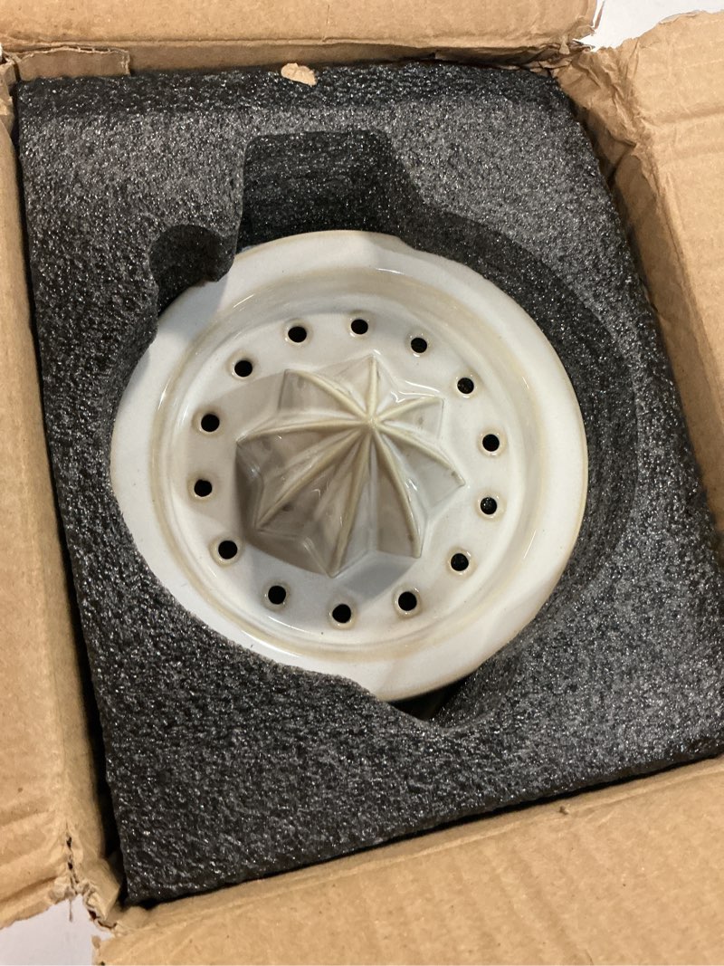 Condition photo showing Good Condition for Ceramic Citrus Lemon Orange Juicer Manual Squeezer, Hand Juicer Reamer Rotation Press with 6.8oz Bowl & Strainer Lid, Spout, Handle, Dishwasher Safe, Easy to Clean (White)