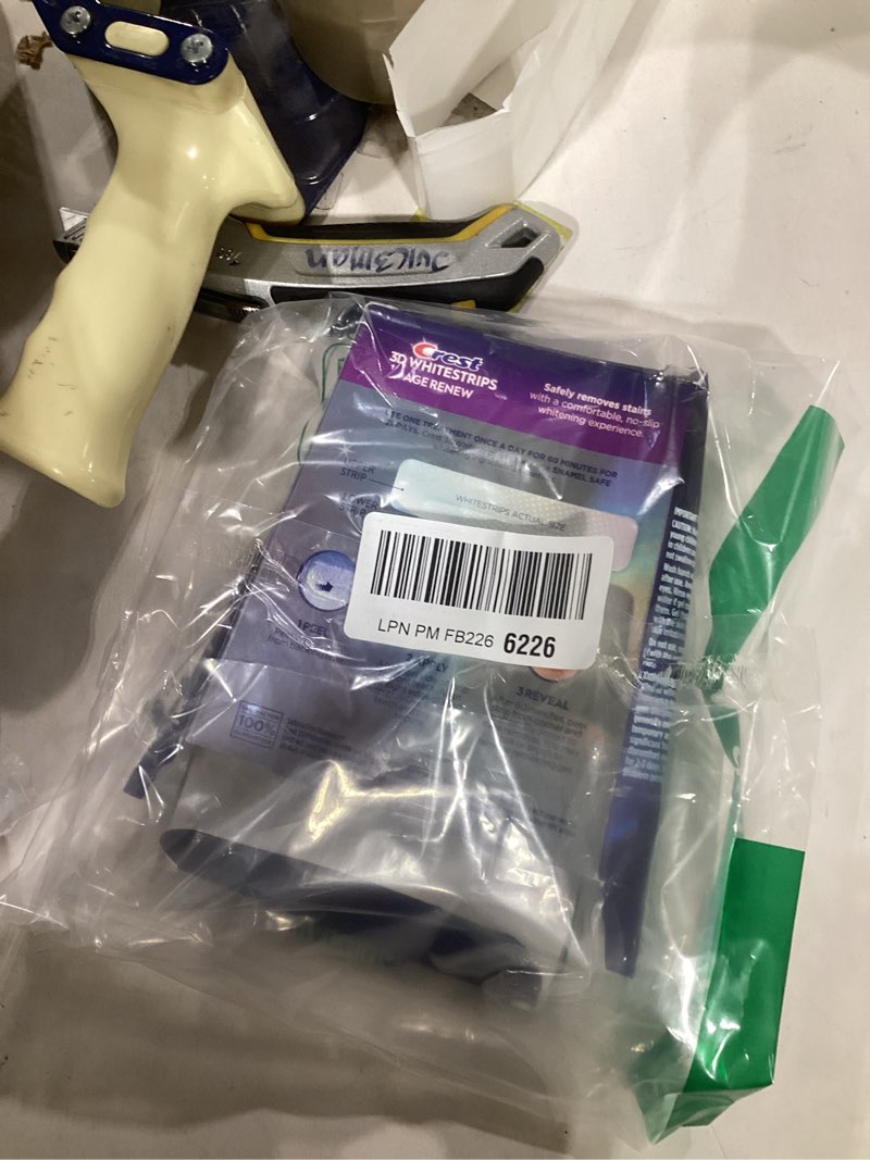 Condition photo showing New/Like New for crest 3d whitestrips age renew – teeth whitening kit, 21 treatments, each with 1 upper/1lower, 42 strips – crest 3dwhite teeth whitening strips