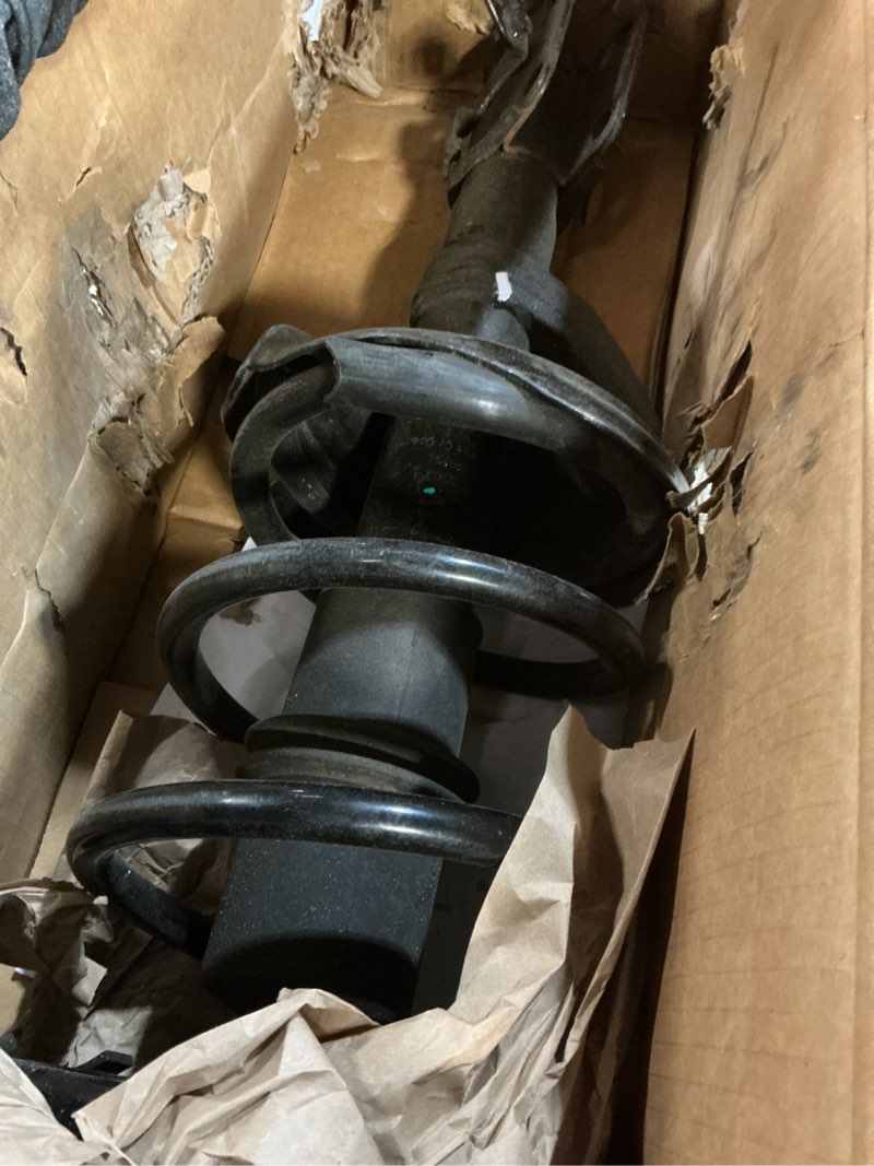 Condition photo showing Good Condition for monroe quick-strut 172144 suspension strut and coil spring assembly for honda cr-v