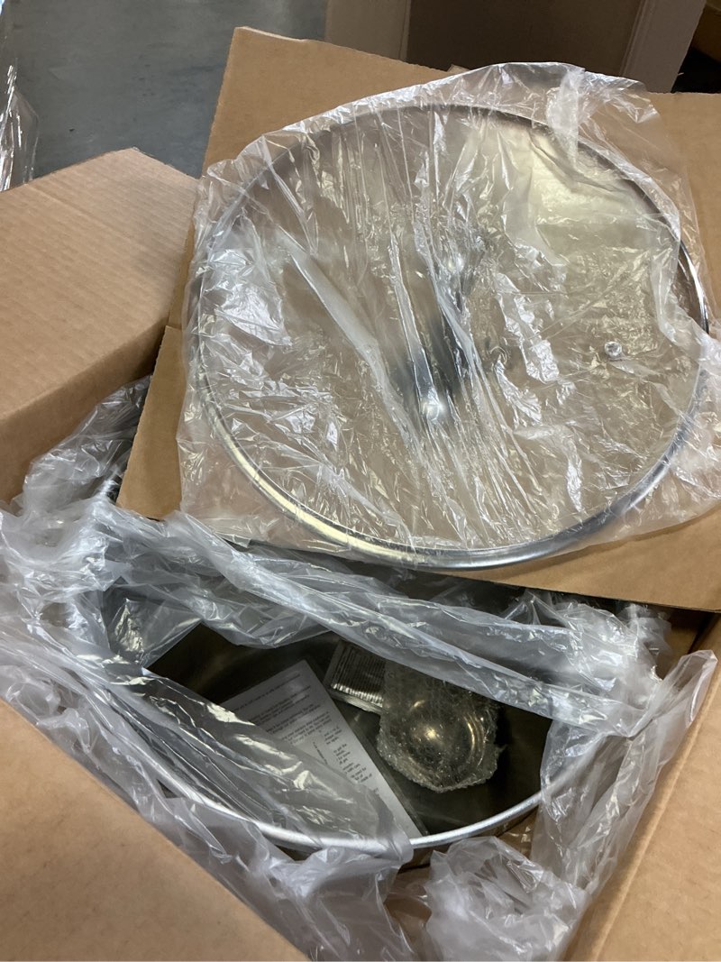 Condition photo showing New/Like New for homichef large stock pot 24 quart with lid - nickel free stainless steel cookware stockpot 24 quart - healthy cookware polished stockpots - heavy duty induction pot soup pot with lid 24 quart mirror polished stainless steel