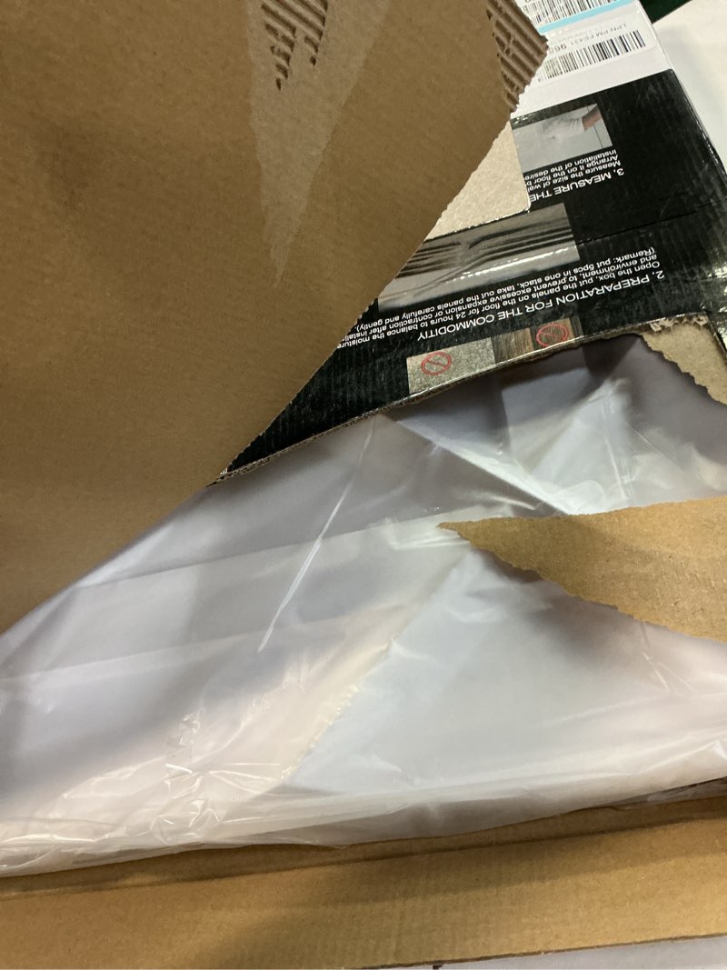 Condition photo showing Good Condition for Art3d PVC 3D Wall Panel, Decorative Wall Tile in White 12-Pack 19.7"x19.7"