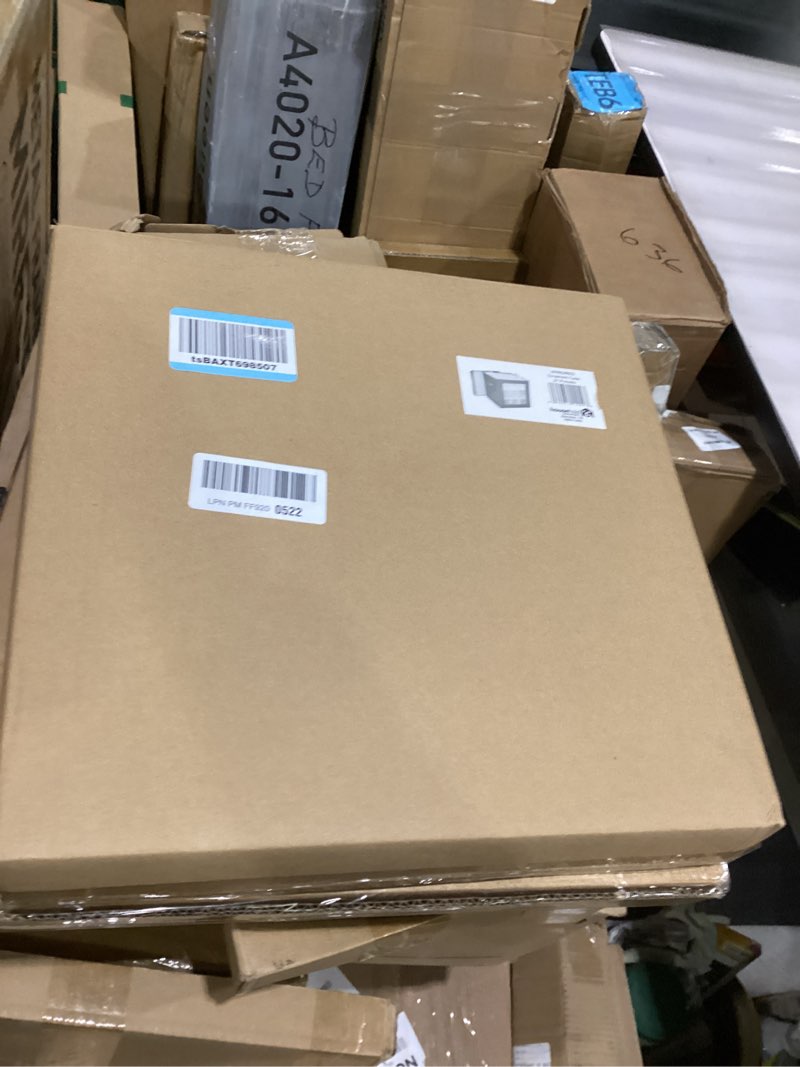 Condition photo showing New/Like New for Household Essentials 27 pc. Ornament Storage Box 27 Pocket