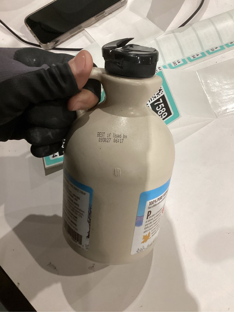 Condition photo showing New/Like New for Butternut Mountain Farm Pure Vermont Maple Syrup, Grade A, Amber Color, Rich Taste, All Natural, Easy Pour Jug, 32 Fl Oz, 1 Qt Amber Rich 32 Fl Oz (Pack of 1)