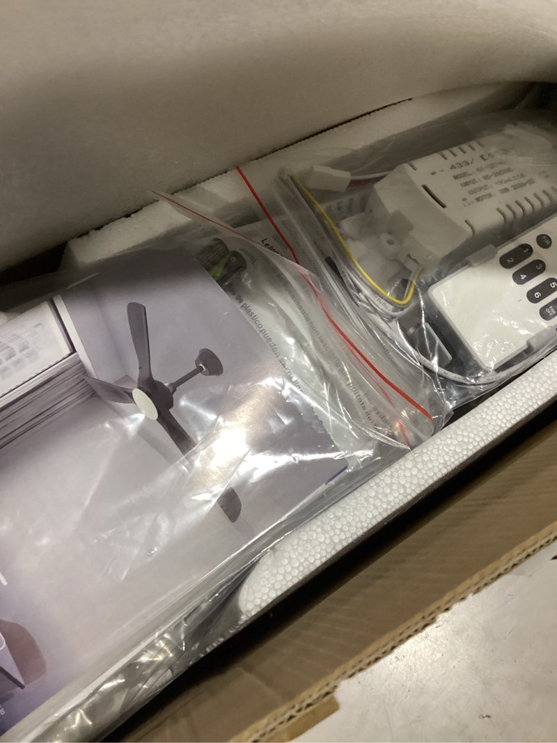 Condition photo showing Good Condition for depuley ceiling fan with light and remote: 52 inch white 3 blade outdoor fans for patios - dimmable indoor fan with remote control fandelier ceiling fansultra quiet dc motor reversible 6 speed timer 52 inch white 01