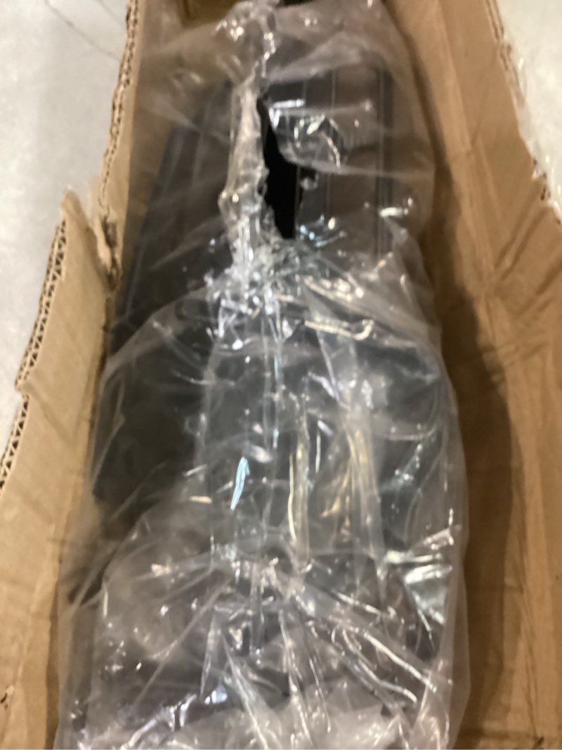 https://lotting-media.assets.bidfta.com/lotting_aa2ec9fb-d926-41df-840d-8a47dd5fda63