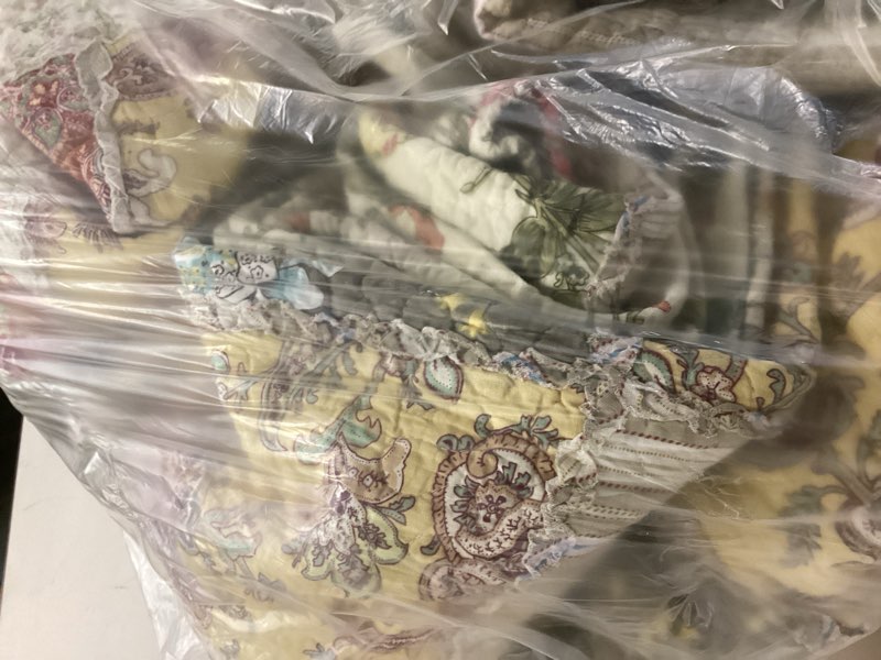 https://lotting-media.assets.bidfta.com/lotting_aa30f91e-7056-48c5-8780-359717212de2