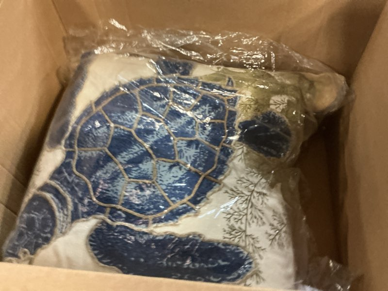 Condition photo showing Good Condition for SARO LIFESTYLE Neptunian Collection Cotton Throw Pillow, 20", Sea Turtle 5440 1 Count (Pack of 1)