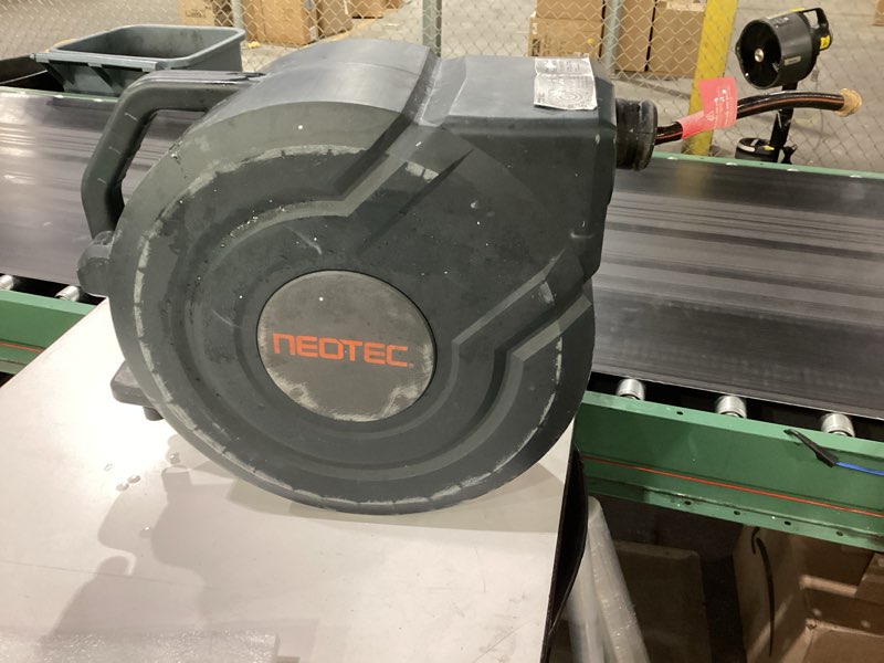 Condition photo showing As Is for giraffe tools heavy duty retractable hose reel, 5/8" x 92ft automatic rewind garden hose reel with 360° swivel base, ground mounted for lawn, patio, concrete floor & yard watering 92 ft 5/8 inch