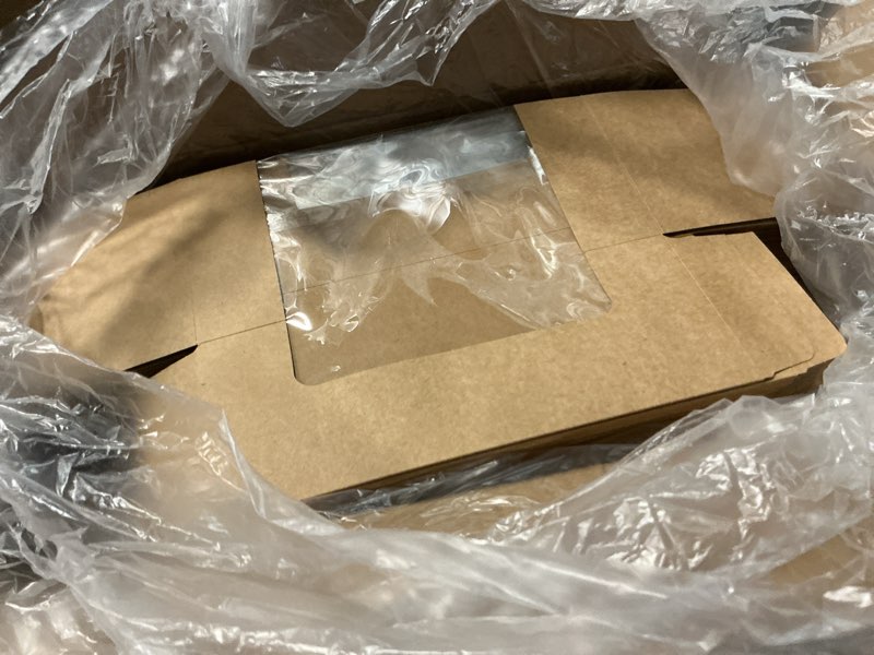 Condition photo showing Good Condition for Restaurantware Pastry Tek 9.8 x 4.7 x 3.9 Inch Pastry Boxes 100 Disposable Donut Boxes - With Clear Window Easy Assembly Kraft Paper Cookie Packaging Boxes For Muffins Cupcakes And Mini Cakes Kraft 9 3/4" x 4 3/4" x 4"