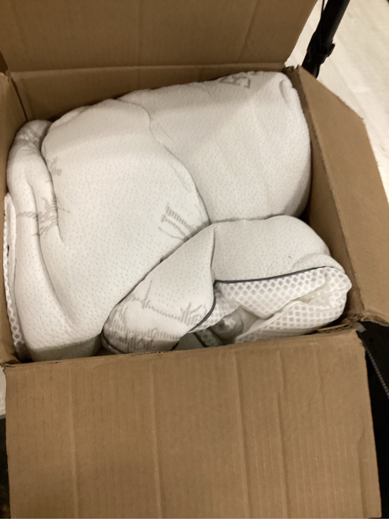 Condition photo showing Good Condition for bedlore 4 inch memory foam mattress topper king,2-in-1 dual layer design (2" gel memory foam + 2" plush pillow top cover) mattress topper medium-firm,pressure relief & back pain support(white) white king