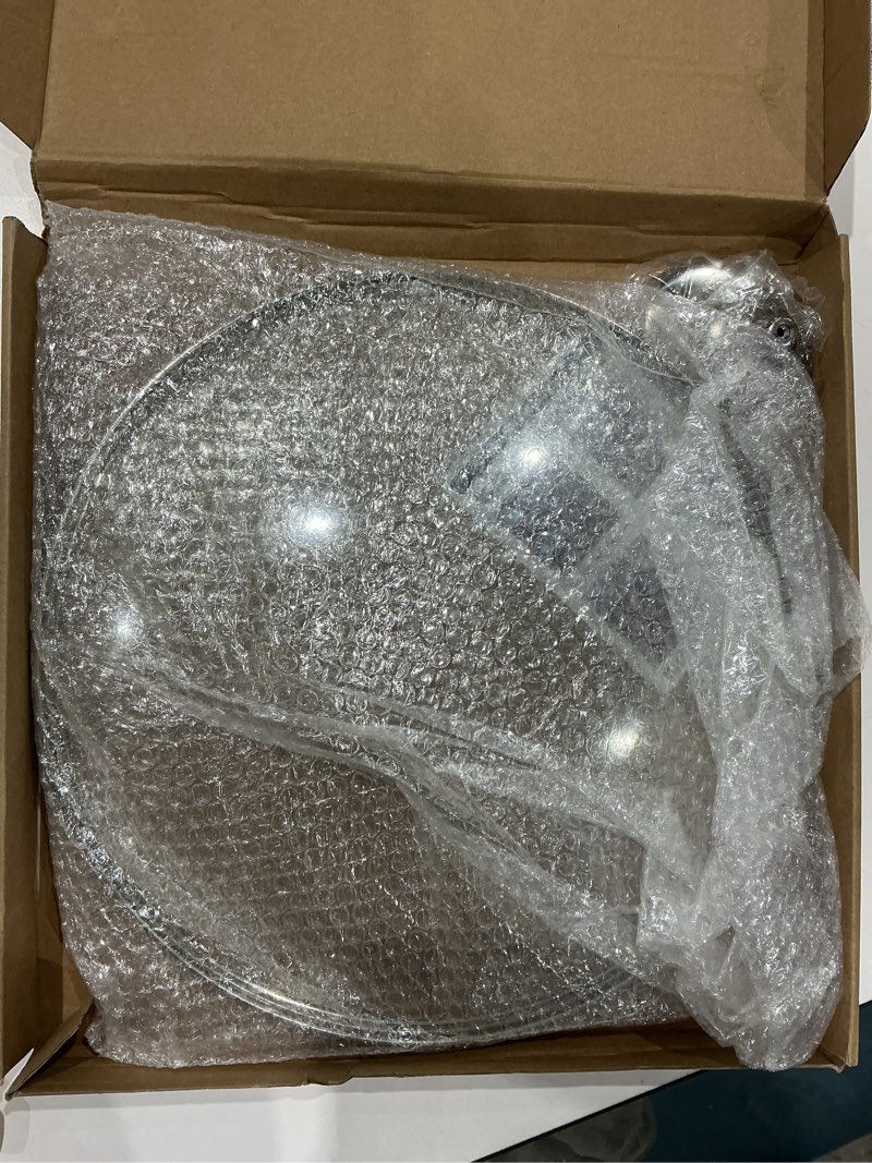 Condition photo showing Good Condition for glass lid for large pots and pans, 13.25 inch / 33.7 cm cover for replacement, clear commercial lid for cookware cooking, frying pans, wok (stainless steel - silvery)