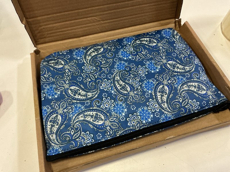 Condition photo showing Good Condition for mini mahjong set, american mahjong game set with 166 white tiles (0.8’’), 4 racks & thickened blue printed bag, portable travel mahjong tiles set
