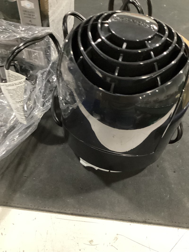 Condition photo showing Good Condition for vornado flippi v6 compact air circulator fan, adjustable head, 2 speeds, black