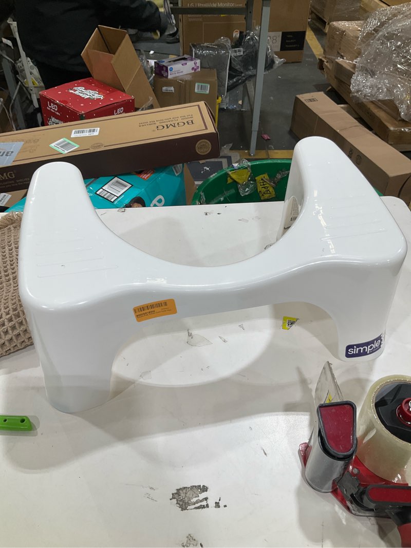 Condition photo showing Good Condition for Squatty Potty Simple Curve Bathroom Toilet Stool 7" White